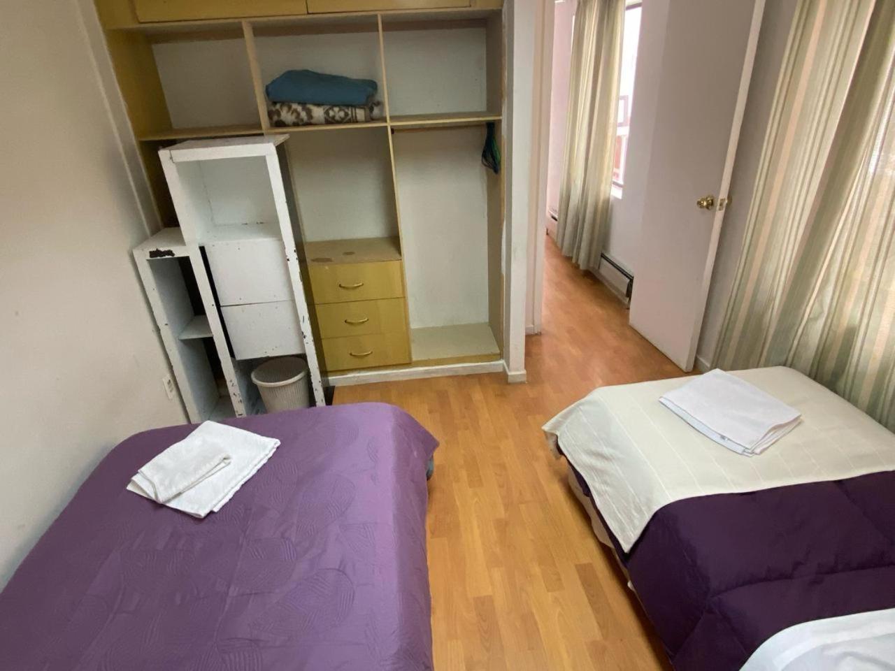بونتا أريناس Karol Hostal المظهر الخارجي الصورة